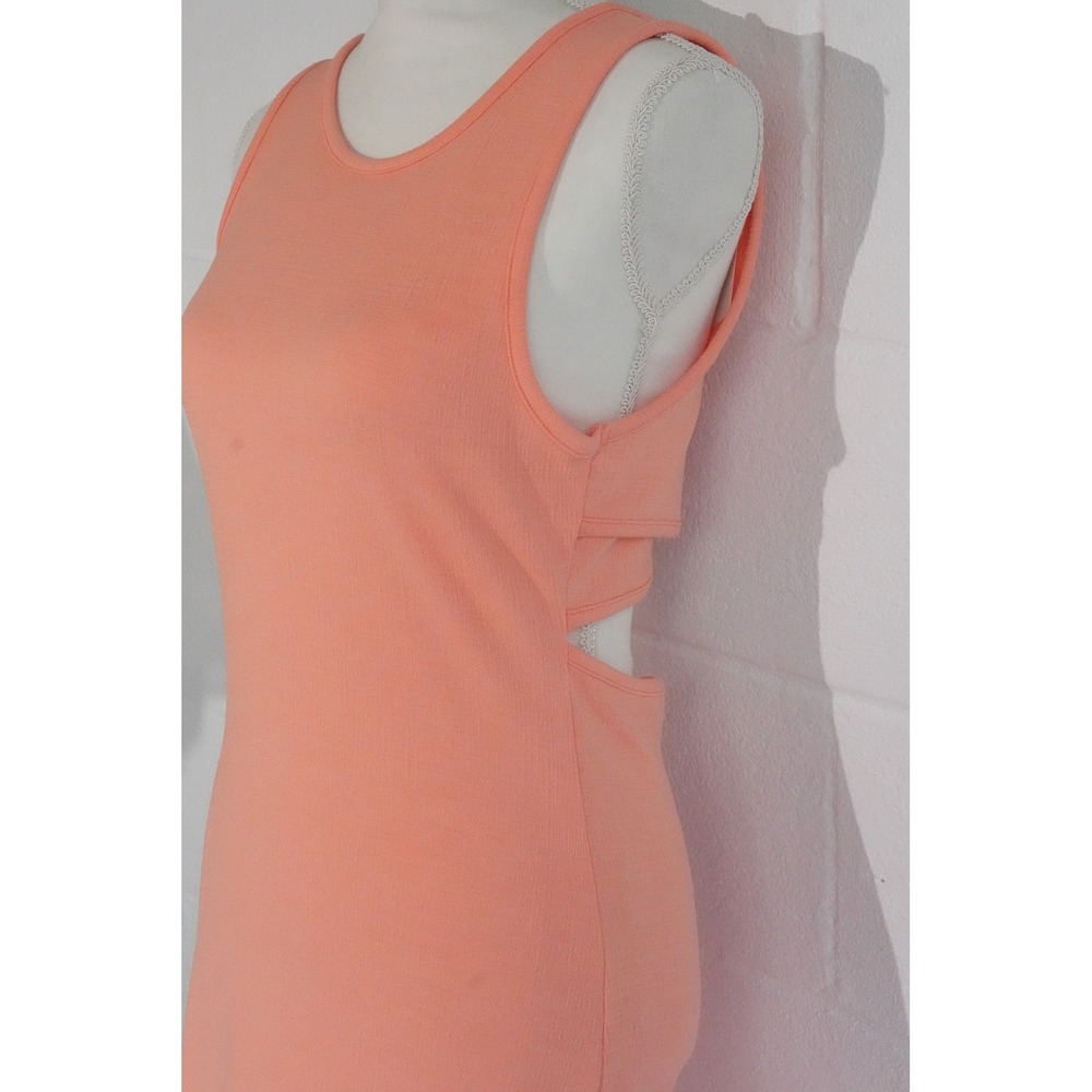 Roxy Maxi Dress Women Medium Peach Sleeveless Cut-Out Open Back‎ Side Slit
